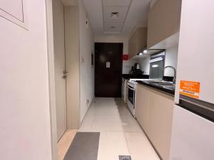 Modern Luxurious Studio Golf View Damac Community