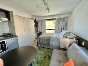 Stay well in Perdizes next to Allianz P