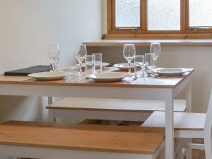 The Stables - Ukc3749