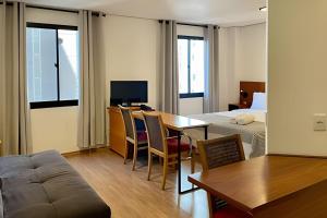 Flat no M. Times Square, em Moema c vaga