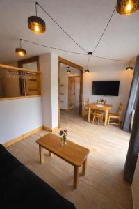 apartamentwroznowiepl