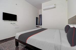 Collection O SS Metro Ritz