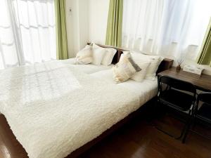 3-mins walk from Hibiya Line station in the Ueno area of Taito city, 2-bed private rental, 8 mins direct to Akihabara, 24 mins to Ginza