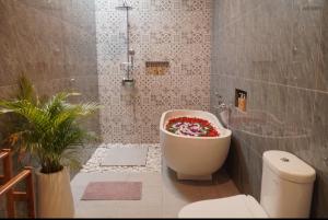 New Private Villa with Nature Atmosphere 2 by Pondok Dino