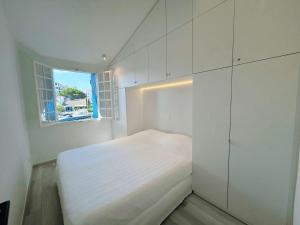 Maison Rénovée, Climatisée, Jardin, Amarrage Privé - FR-1-868-36