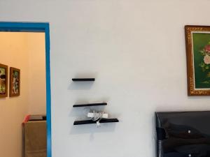 House For Low Budget Travelers
