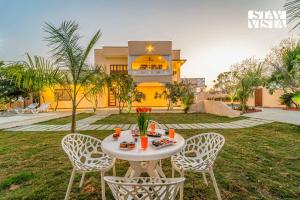 StayVistas Madhuram Villa - 4BHK with Plunge Pool & Private Pool