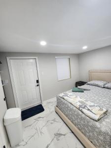 Amazing room in Hollywood