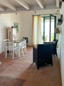 Restored Stable Overlooking The Sea At Cova