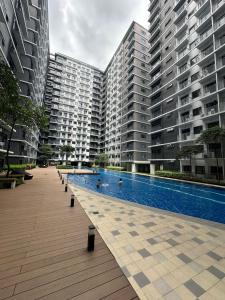 Gateway Mall of Asia Near Airport