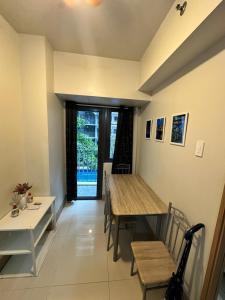 Gateway Mall of Asia Near Airport