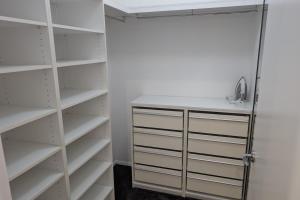 Private 2-Bedroom Flat in Oxenford - Quiet, Comfortable & Close to Theme Parks