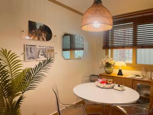 Cozy Stay 2 min walk to Konkuk Univ Station near Seongsu