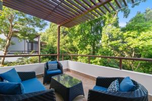 Akumal Eden Private Rooftop Hot Tub Golf Course Kay Beach Club