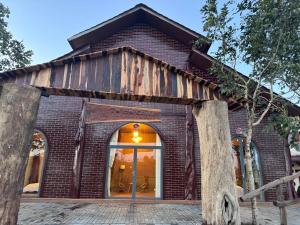 Tờ Hờ Chill Homestay & Cafe