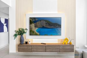 Upscale 1BR Loft Central Walk to Burj Khalifa&Mall