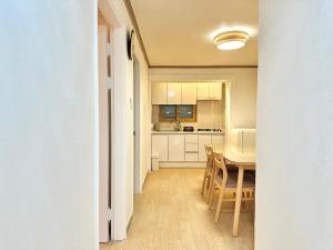 CREAM CHACHA STAY Hongdae Station 3min walk