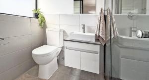 Home away from home in the heart of waterfall