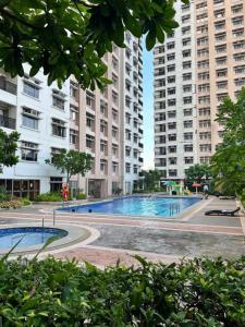 City Lights View in Cubao