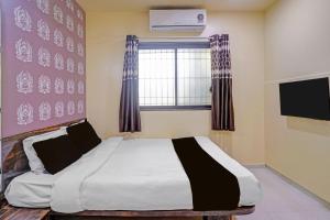Super Collection O Tuljapur - Solapur Highway Formerly Royal Rooms