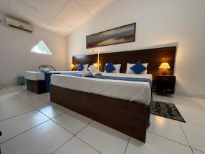 Hotel sunflower