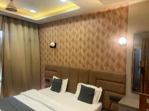 Hotel Rajshree