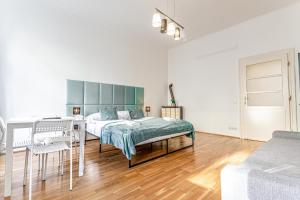 Comfy 1BR Apartment 15 Min from Heart of Vienna