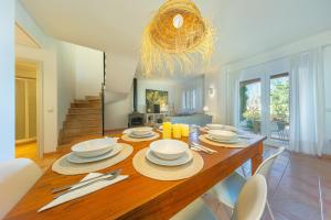 Townhouse Can Beia by Homevillas360