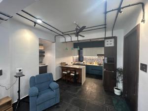 Cozy 2Bhk flat in Begumpet opp to Metro Station