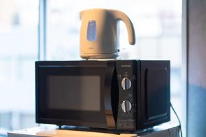 Yoyogi Apartment 1-401 by Tranova