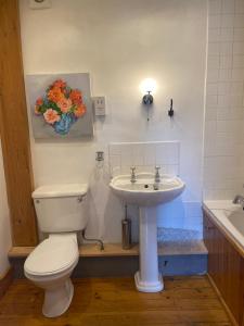 Wildflower cottage houlsyke