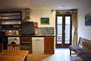 Wildflower cottage houlsyke