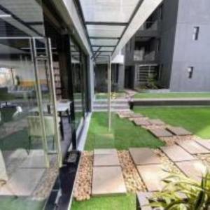 modernly furnished three bedroom apartment with amazing city views swimming pool ,children playground ,ample private parking space and amazing scenic views