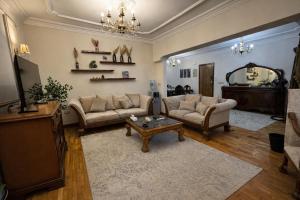 Where landsacpe view meets Luxury-10 mins from Cairo international Airport