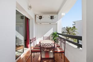 Lussuoso Appartamento 120mq Vista mare Piscina Wifi e Fibra