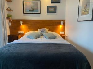 Superbe appartement au centre de TREGASTEL vue sur mer - Réf 746