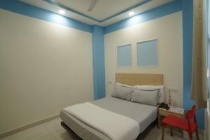 Hotel Grand Capitol Near Railway Station