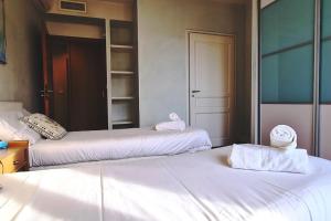 Beautiful 2-bedroom apt in a high-end residence near the Palais