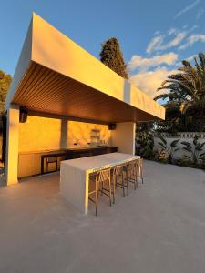 Villa Adriano by PalmSuites