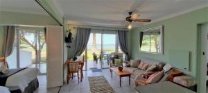 Kingfisher Riverside Self Catering