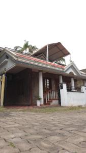 Spacious 2 Bedroom Private House in Mangalore Fully Air-Conditioned, WiFi & Parking
