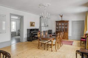 300 Year Old Mansion Villa in Solna Mall of Scandinavia