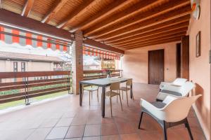 Appartamento con Piscina e Terrazzo