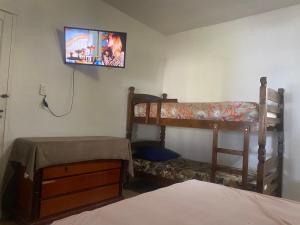 Ubatuba Beach House - Bilhar, Churrasqueira, e Suíte com Ar a 350m da Praia