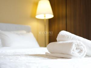 Business Bay Luxury Apt - 5min Burj Khalifa, Mall & Metro