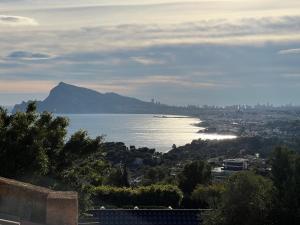 Chalet con la vista al mar en Altea Hills