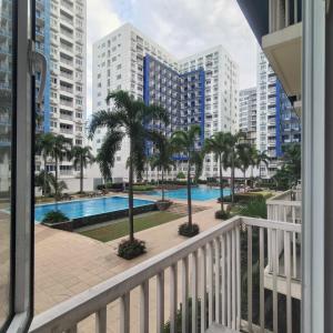 Sea Residences StaycationAtMOA