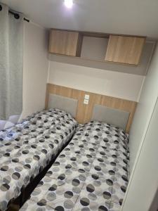 Mobil-Home proche de la mer, Camping 4 Mar Estang