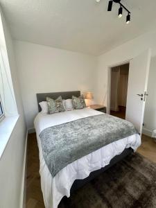 Charming Apartment in the heart of Newlands