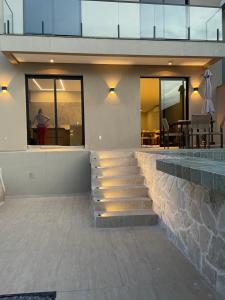 Sobrado em Condomínio